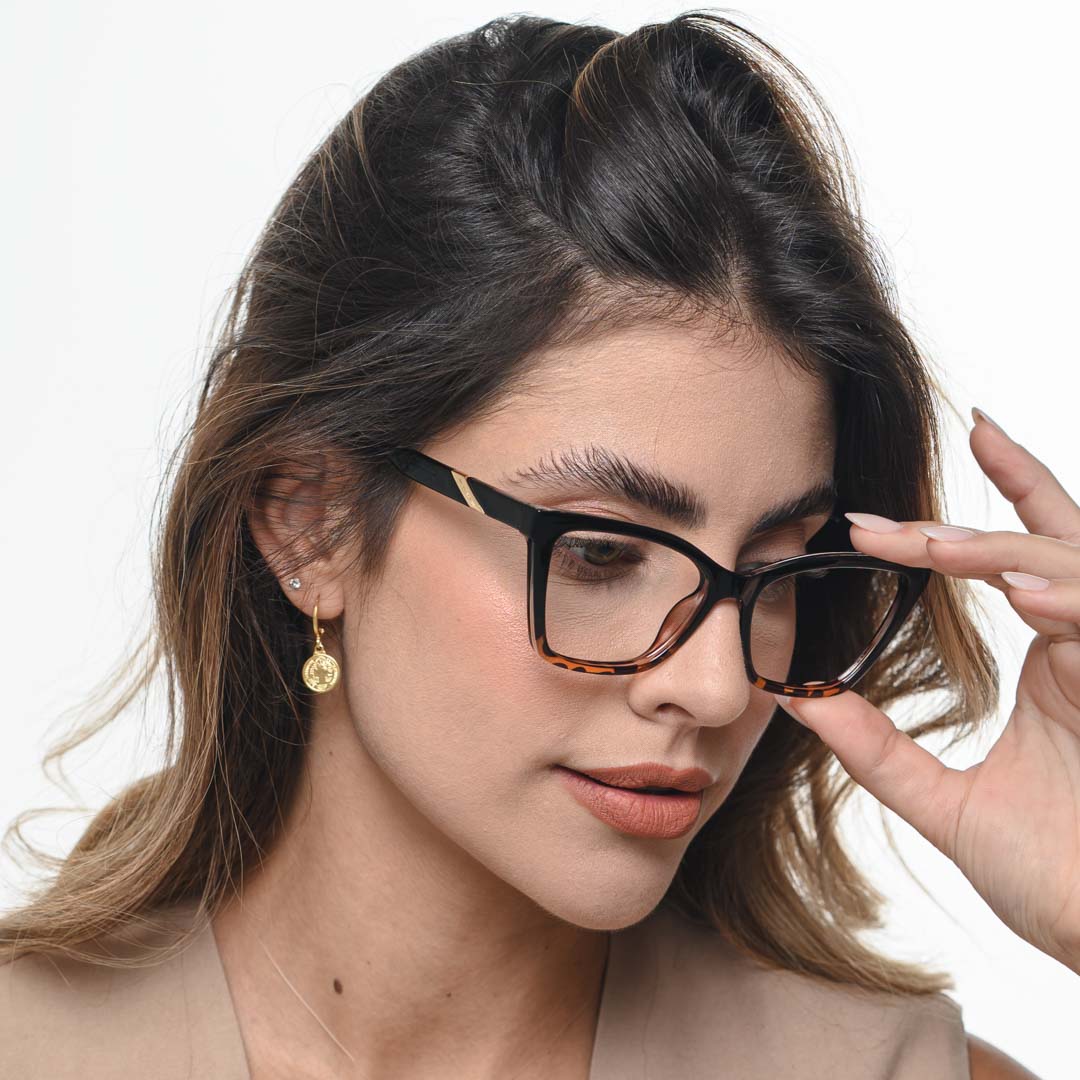 Armação de Óculos Gatinho Feminino Bella Tartaruga