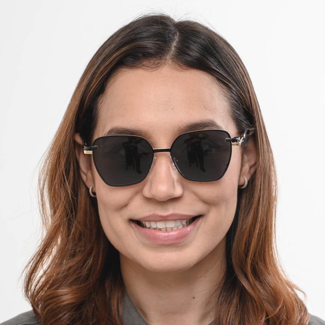 Óculos Clipon Quadrado Feminino Avenna Preto