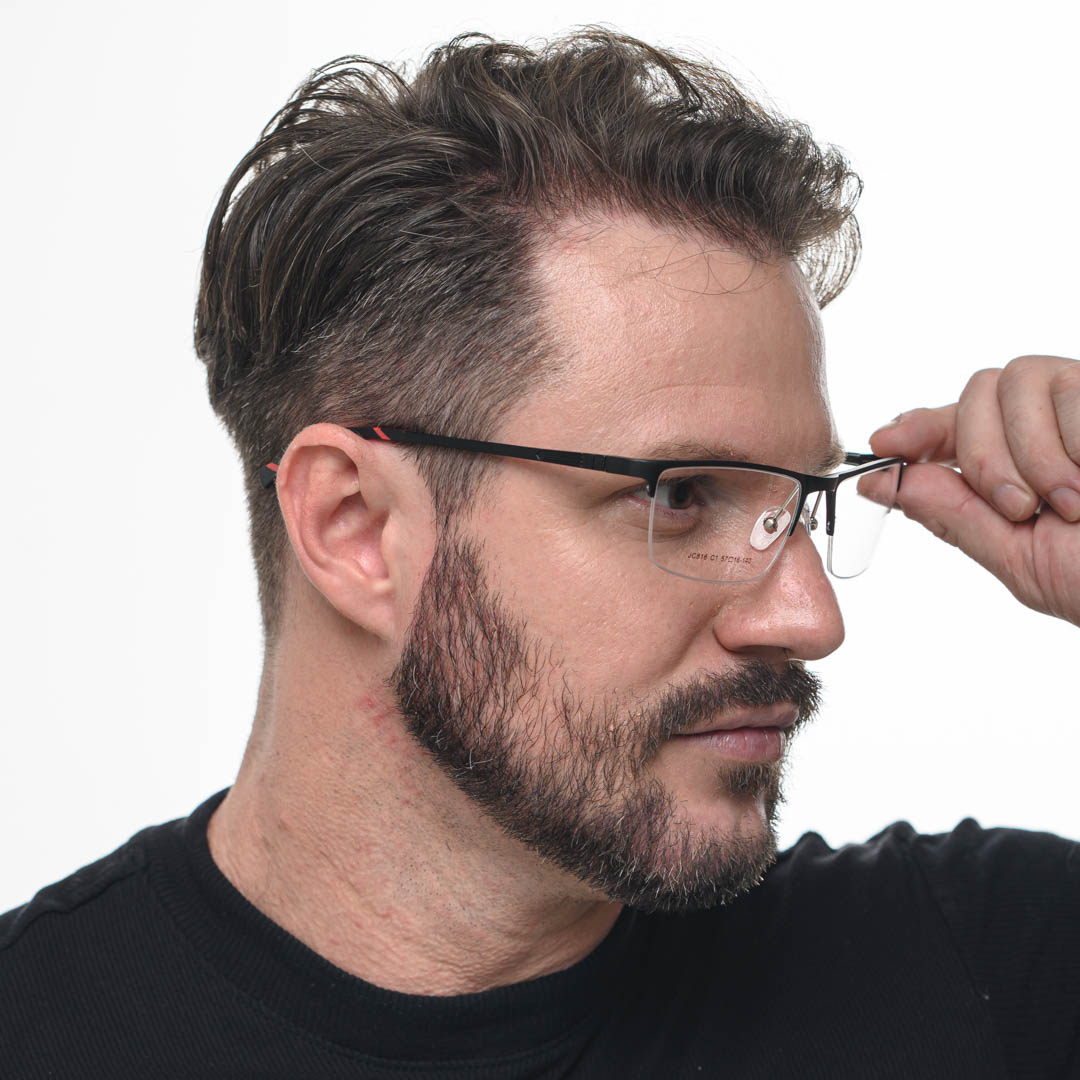 Armação de Óculos Retangular Masculino Preto Titan